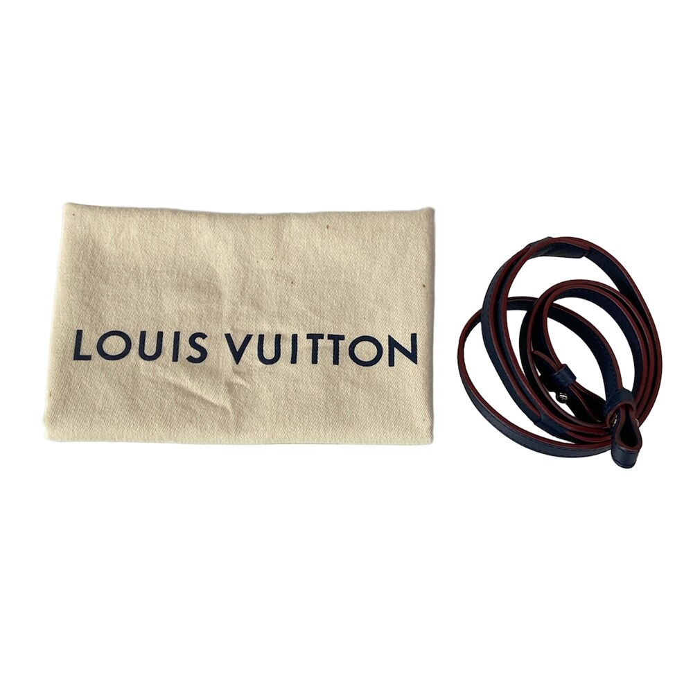 Louis Vuitton Lock Me IIBB Lockme Handbag M43391 - Picture 8 of 15